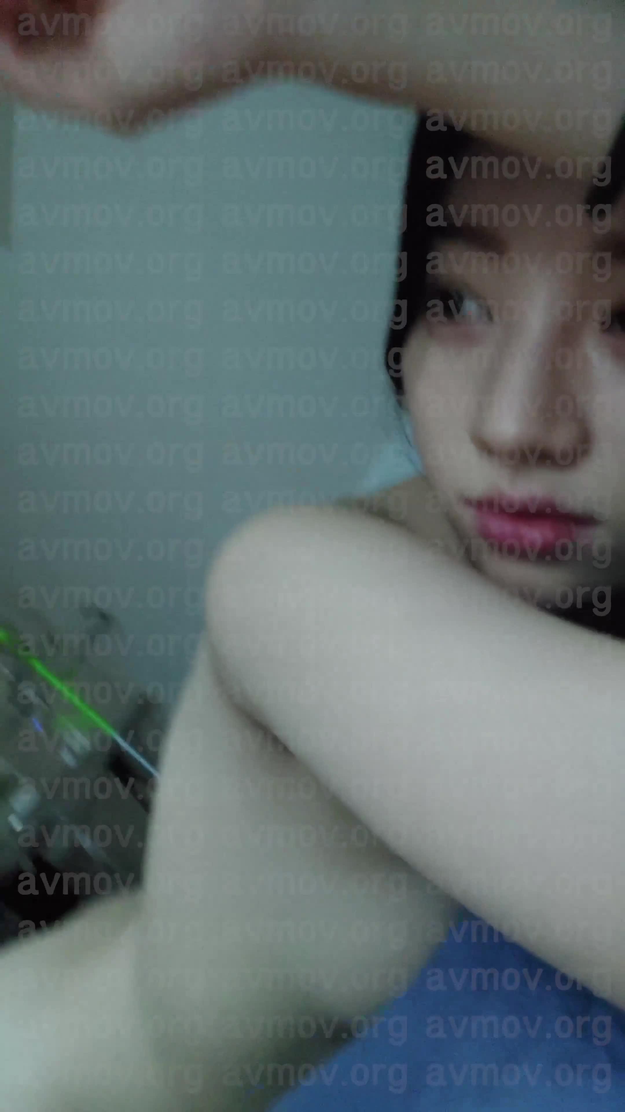 존예 키스방년 풀영상 썸네일